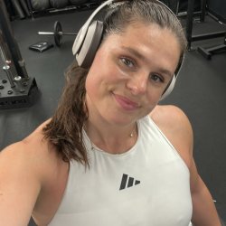 I.M V- Meaty Olympic Gym Thot Makes My Rod Throb