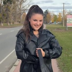 Beautiful Betty Bong Leaks 18+