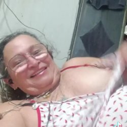 Dona Dalva velha safada