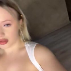 Beautiful Emily Leaks 18+