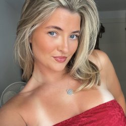 Hot blonde teen leaks (MelissaDisley)
