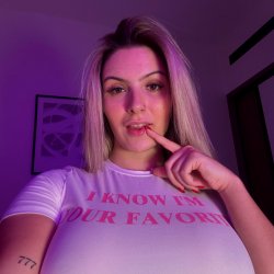 Dirty slut wants to be cummed in her mouth
