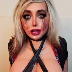 DEEPTHROAT MILF 🍆🤤