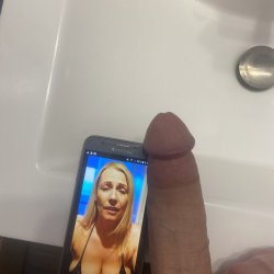 Matureukslut cock tributes…. 🥵