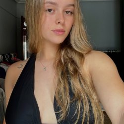 Universitaria bien caliente follada
