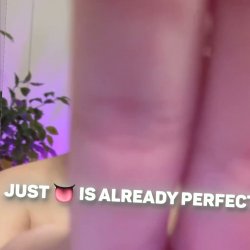 🔞 Naughty curvy body petite fingering pussy cum dripping 🍑😈 OF bio