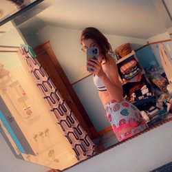 What's the first thing you'd notice about me?
