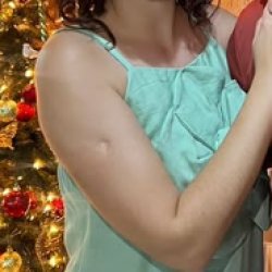 Esposa do meu primo magrinha gostosa