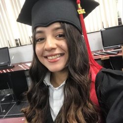 Putita latina mostrando las tetas la aplicada del curso