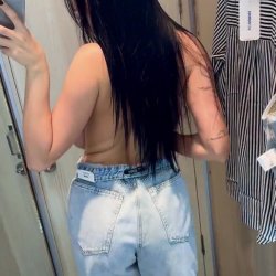 Goddess Busty Emma Leaks 18+