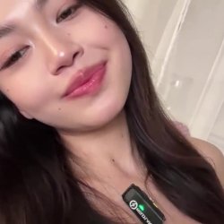 Sunny amateur Petite Asian babe orgasm face Leaks