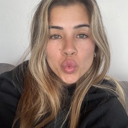 I'm bored. Hit me up Let me suck you this evening Daddy