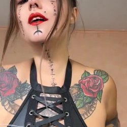 Beautiful Betty Bong Leaks 18+