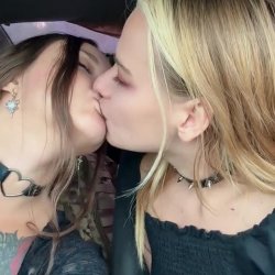 Hot Lexi+Betty Leaks 18+