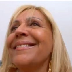 COMENDO A COROA PUTA
