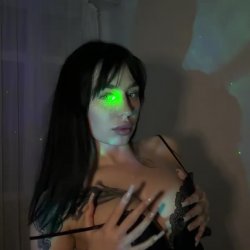 Barely legal 21 year old slut from reddit exposed