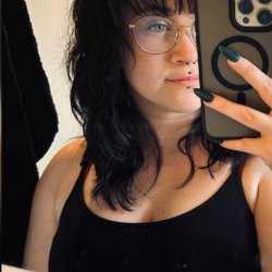 Pregnant irl with big boobs