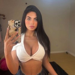 Novinha putinha cavala gostosa namorada perfeita vazada no amador com amigo! novos videos ninfeta