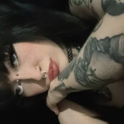 I want to stare in your eyes while I suck you
