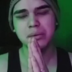 hola soy russel y me cansé de rogar por verga, busco a oso maduro pasivo 🤤