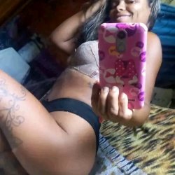 Putinha do Facebook quem querer fazer troca CMG