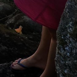 candid feet milf flip flop