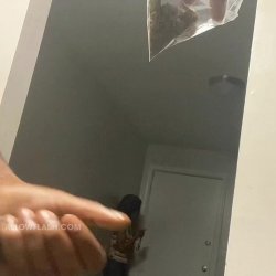 Drug dealer dickflash and cums for customer