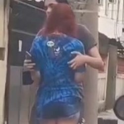 Chupando na rua mesmo