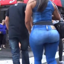Candid Hot Latina Bitch