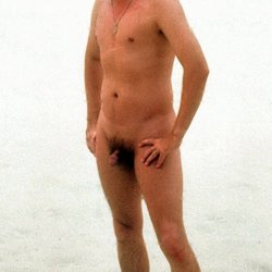 American_Nudist: What I Wear at the Beach