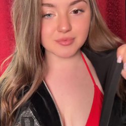 Stunning Cailtin Leaks 18+