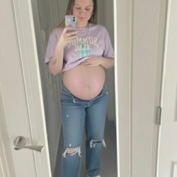 Just a pregnant slut waiting for your shot