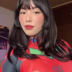 🔞 will u let a cosplay e-girl sit on your face?