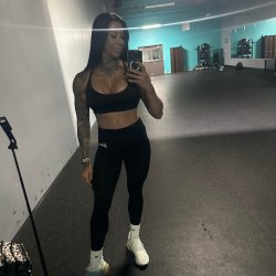 Hope this fit body looks hot to you