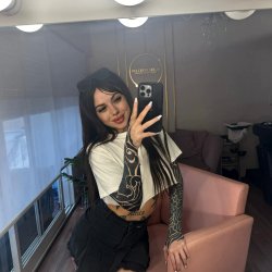Tattooed girls always do all better