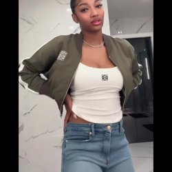 Angel Reese Continuing To Be A Better E-Whore Than She Is A Basketball Player