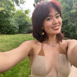 Flirty, fun, and completely unbothered