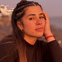 Would you fuck me on the first date Baby