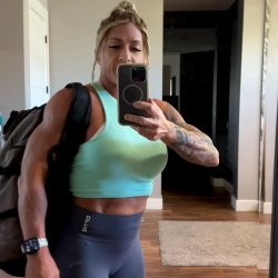 The perfect gym body reveal