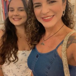 Mais das duas putinhas (mãe e filha)