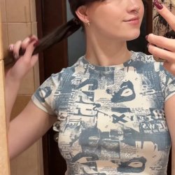 🍒Smooth skin glowing with sweat 🔥 Naughty OF