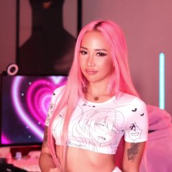 pink hair slut wants younger men to fuck her tight pussy 🫦💦 See my OF