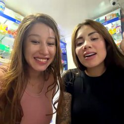Colombianas juegan Live Tango