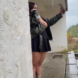 Beautiful Betty Bong Leaks 18+