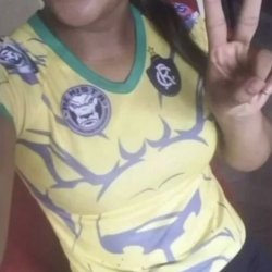 Coroa morena mandou vídeo alisando a bunda pro negão, a porra grossa do negão fica agitada 😈🍆💦