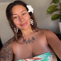 Request.. Polynesian🇼🇸🇦🇺 Baddie..