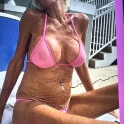 Hot wife star