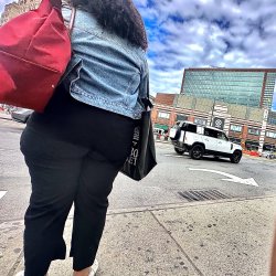 black auntie with a horse ass