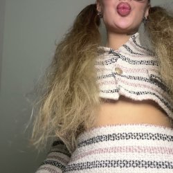 🔞 small tits busty moaning tight pussy 💦🍑 Link in OF