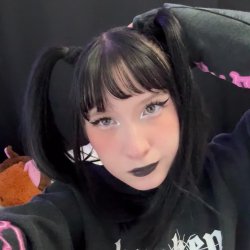 Flirty vibes, fun times, and endless selfies
